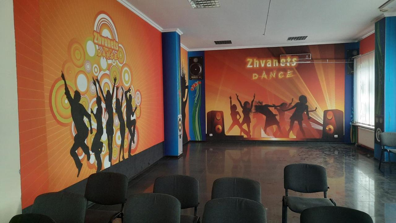 Zhvanets Готель "Дністер" מראה חיצוני תמונה